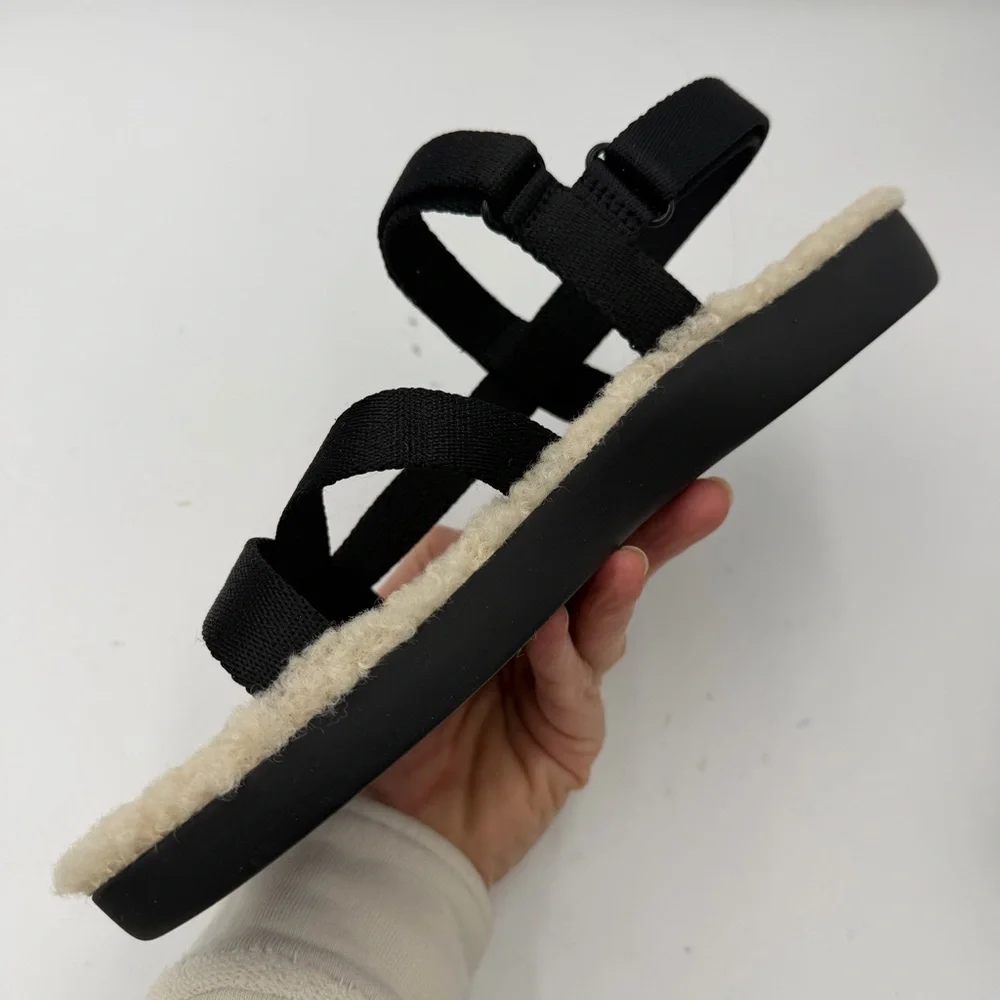 NEW Everlane Black ReNew Teddy Faux Fur Sport Sandal in Size 9